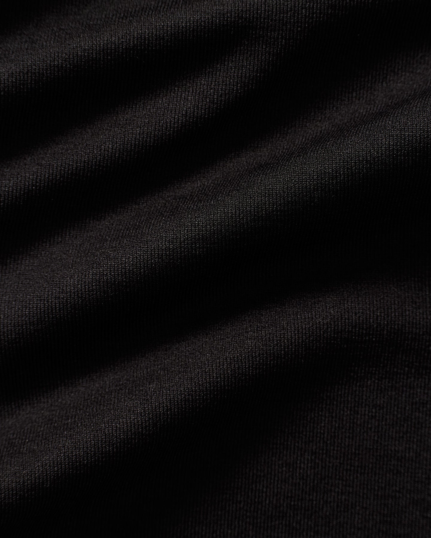 Motion Seamless Straight Neck Bra | Black