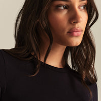 Smooth Contour Cropped Short Sleeve T-Shirt | Black