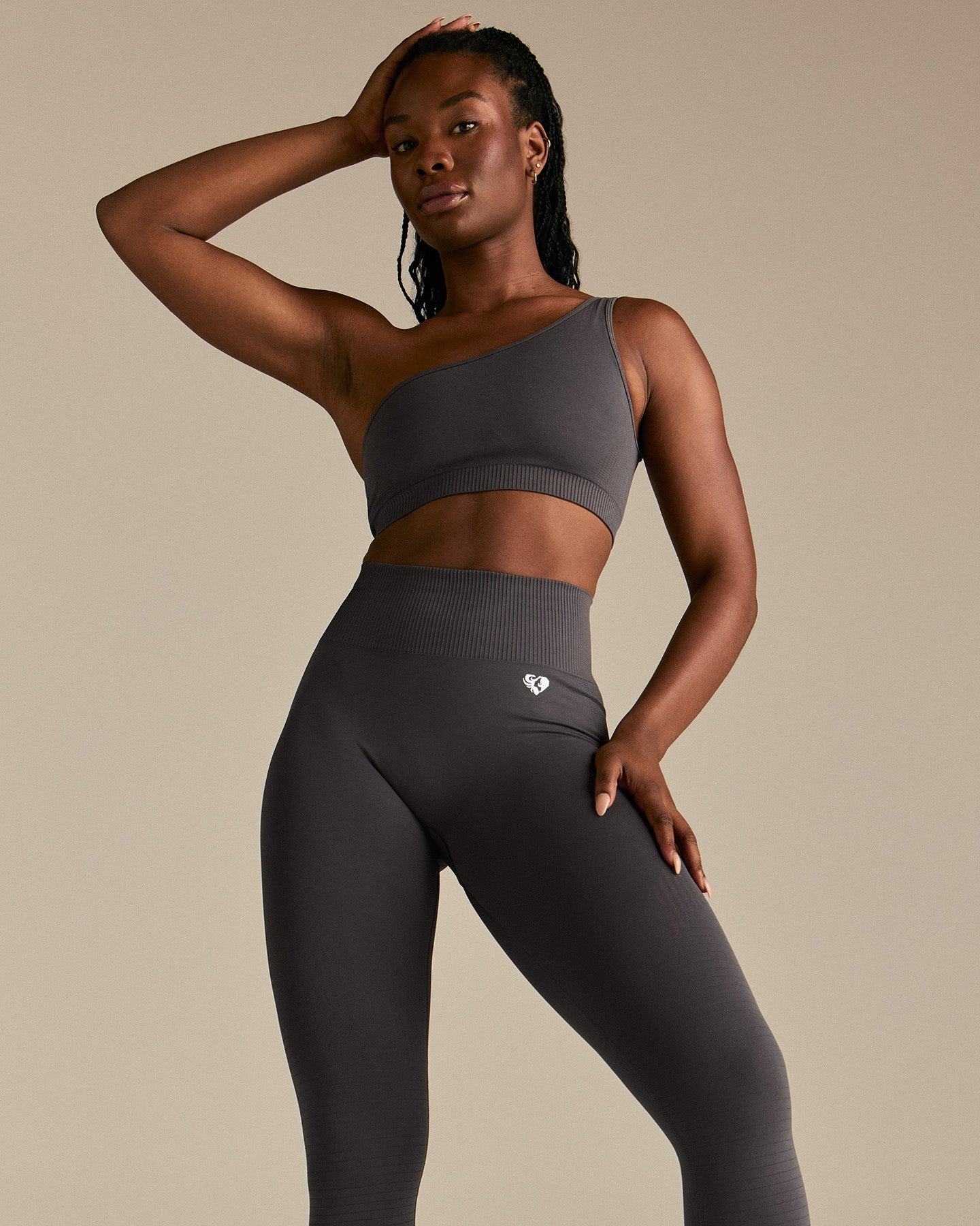 Power Seamless One Shoulder Bra | Graphite