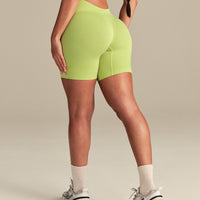 Define 2.0 Seamless Low Back Shorts | Lime Punch