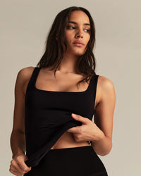 Smooth Contour Midi Square Neck Tank | Black