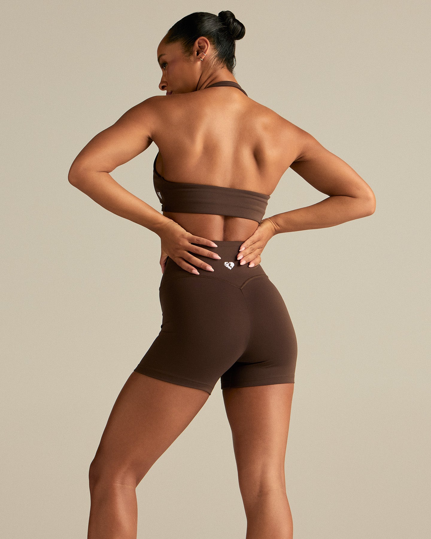 Essential Twist Front Halter Bra | Cocoa