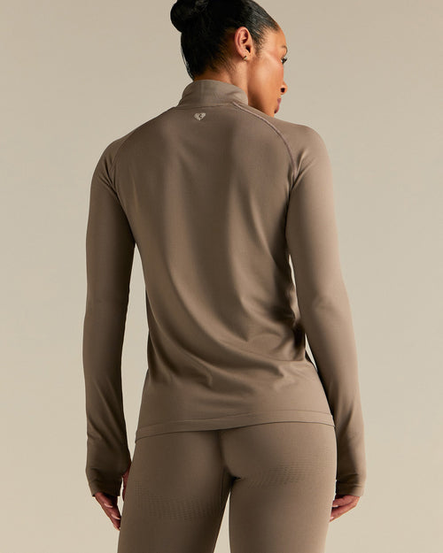 Lightweight Seamless 1/4 Zip Long Sleeve Top | Taupe Grey