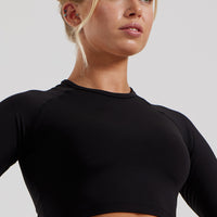 Essential Long Sleeve Crop Top | Black