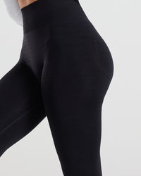 Define Scrunch Seamless 7/8 Leggings | Black