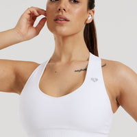 Power Seamless Sweetheart Bra | White