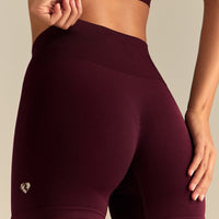 Define 2.0 Seamless Scrunch 4" Shorts | Merlot