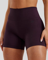 Motion Seamless Shorts | Midnight Plum