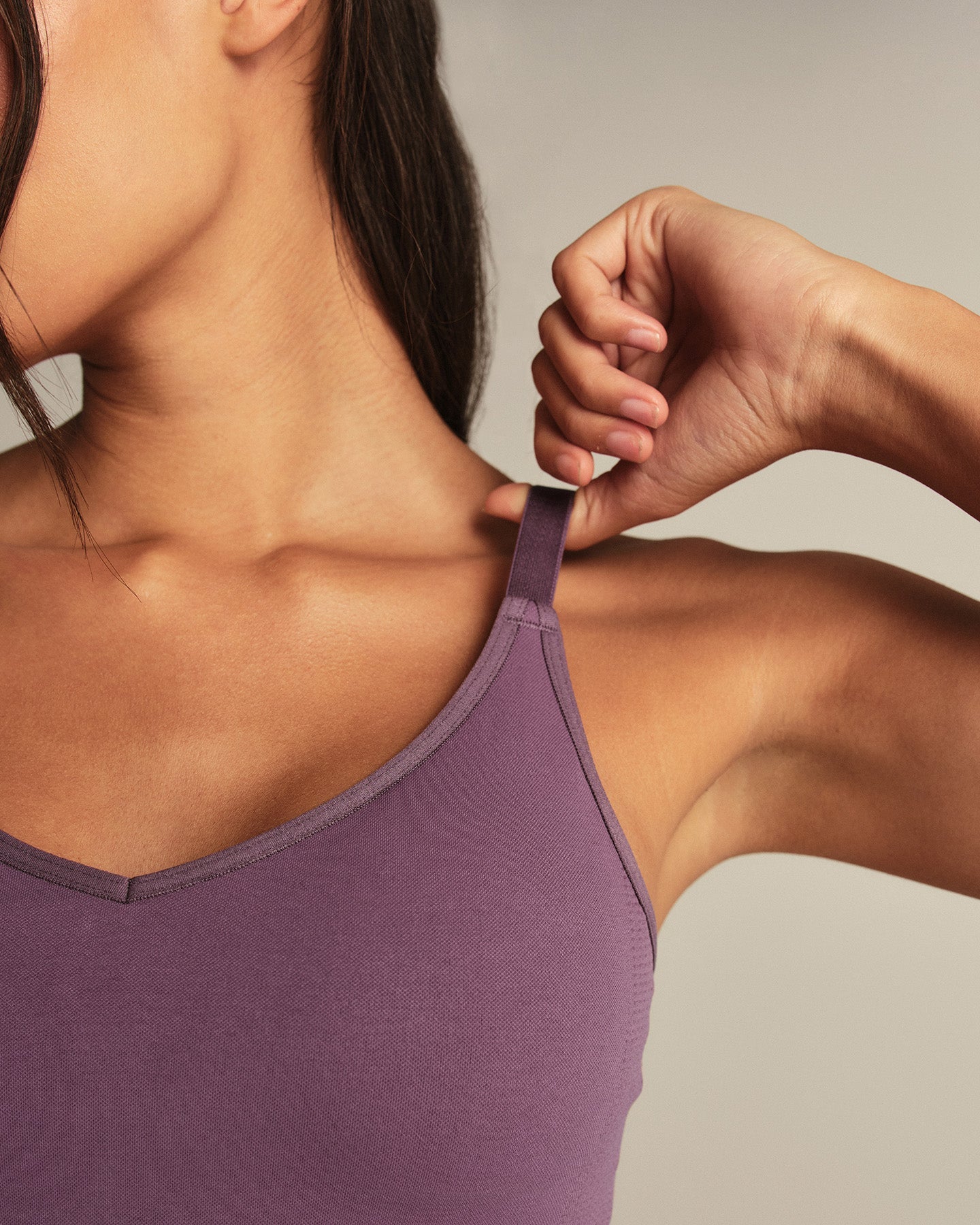 Power Seamless Built-In Bra Tank | Dusk Plum