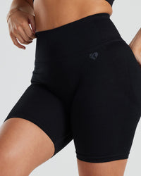 Motion Seamless Cycling Shorts | Black