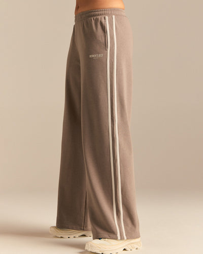 Comfort Lightweight Contrast Joggers | Taupe Grey