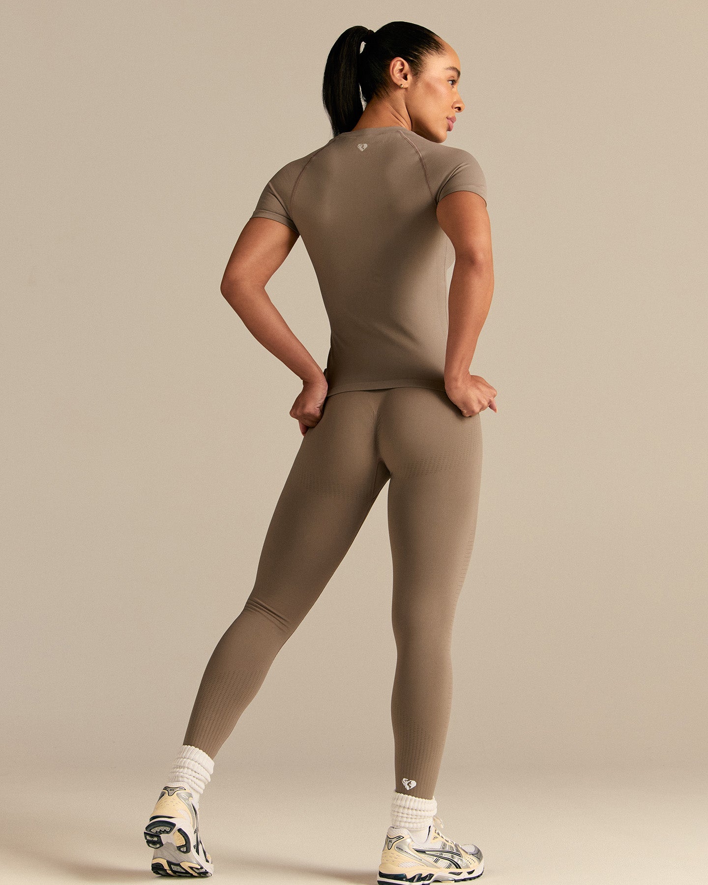 Power Seamless Short Sleeve Top | Taupe Grey