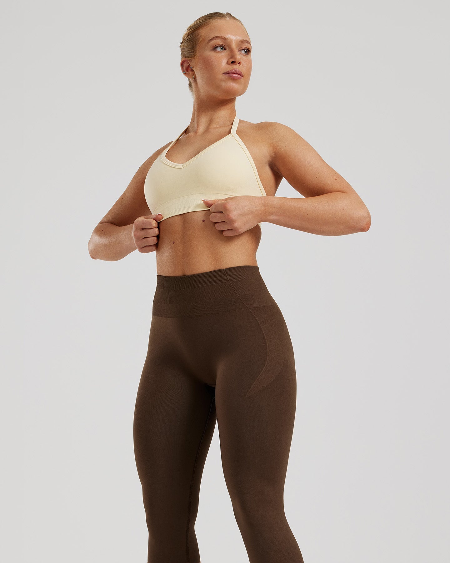 Define 2.0 Seamless Halter Neck Bra | Vanilla