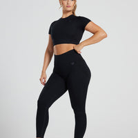 Motion Seamless Short Sleeve Crop Top | Black