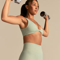 Power Reversible Twist Bra | Calming Green (6/6)