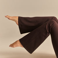 FormFlex High Waist Flared Pants | Cocoa Powder (2/6)