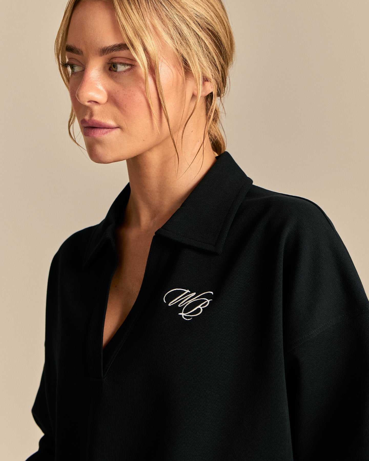 Comfort Lightweight Henley Sweat | Black (3/6)