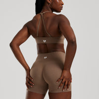 Define 2.0 Seamless Scrunch 4" Shorts | Caribou