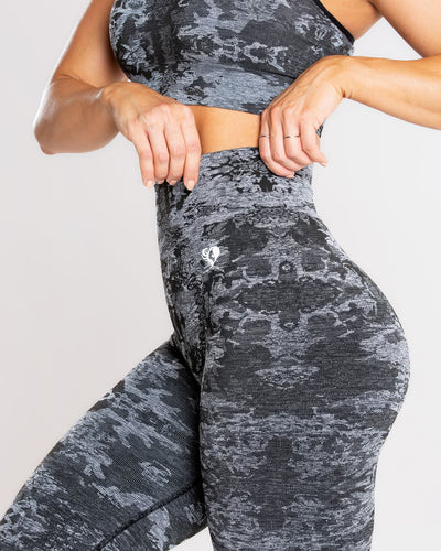 Fabletics On-The-Go High-Waisted Legging Womens Charcoal Camo plus Size 4X  | The Summit at Fritz Farm