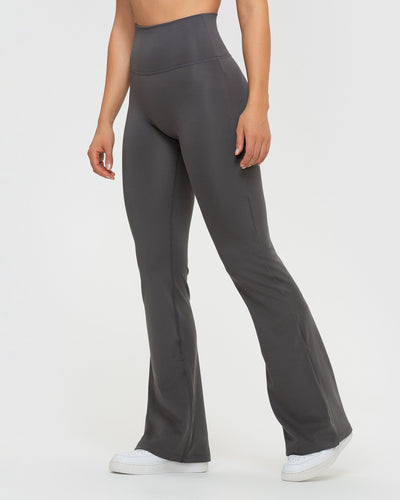 Essential Flared Leggings Graphite