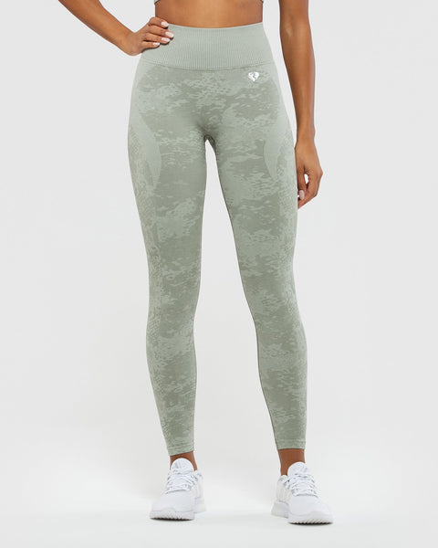 Evolution hot sale yoga pants